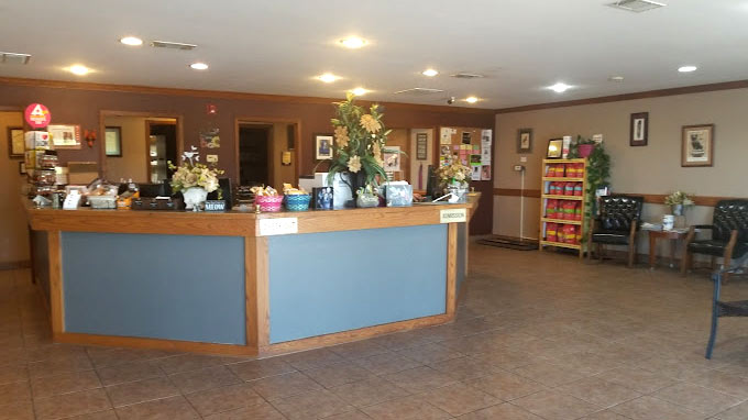 Texoma lobby before renovation